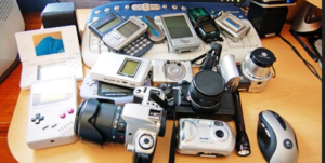 Konsekuensi Pemakaian Gadget Secara Umum Atau Berlebih